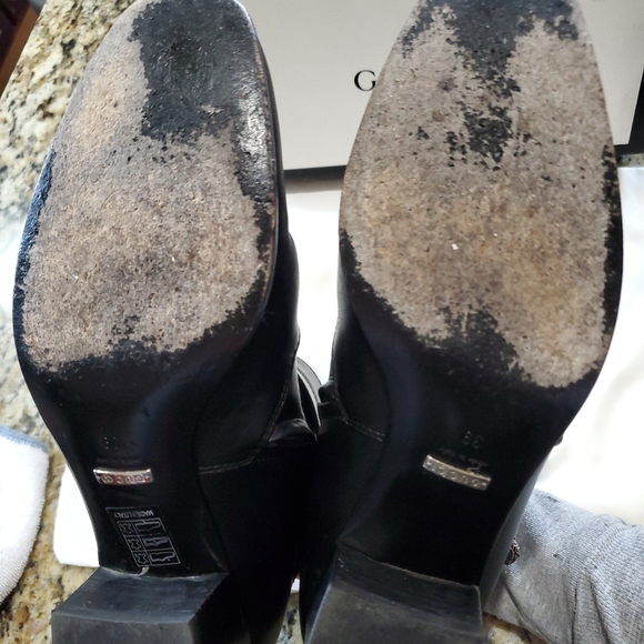 gucci bootie,  size 39. Used in great condition. - Picture 11 of 16